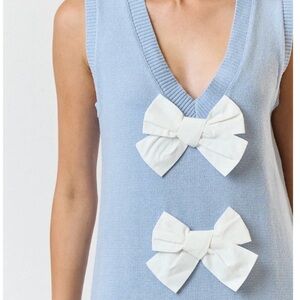 Womens Sweater Mini Dress with Front Bow Detail Sleeveless Knit Pullover Ribbed